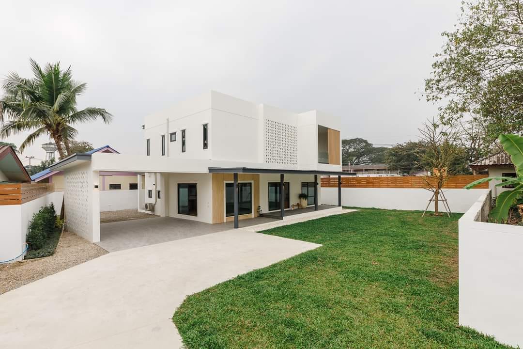5 Bedroom House For Sale in Nong Phueng, Saraphi, Chiang Mai - Image 2
