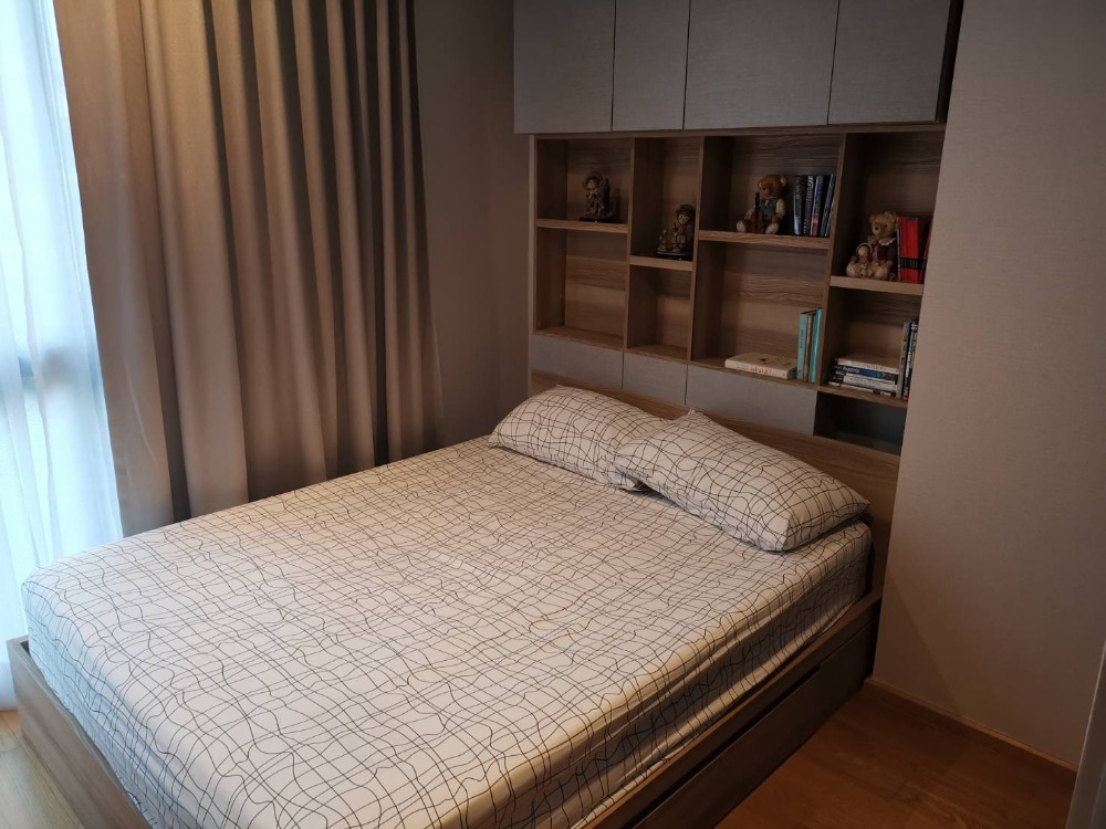 2 Bedroom Condo For Sale in Maha Phruettharam, Bang Rak, Bangkok - Image 2
