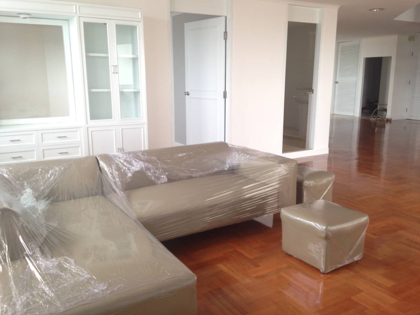 3 Bedroom Condo For Sale in Khlong Tan Nuea, Vadhana, Bangkok - Image 1