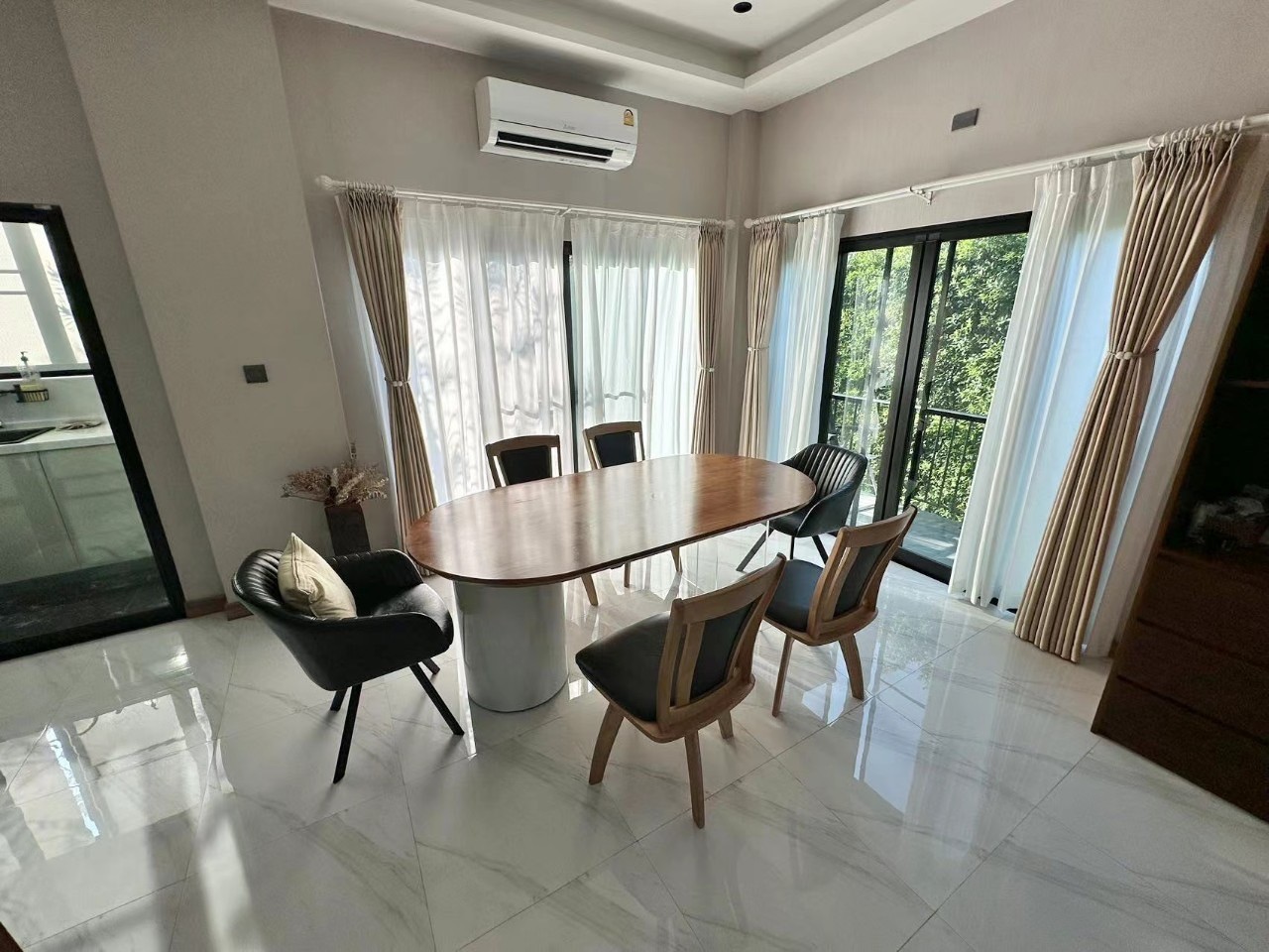3 Bedroom House For Rent in San Phranet, San Sai, Chiang Mai - Image 4