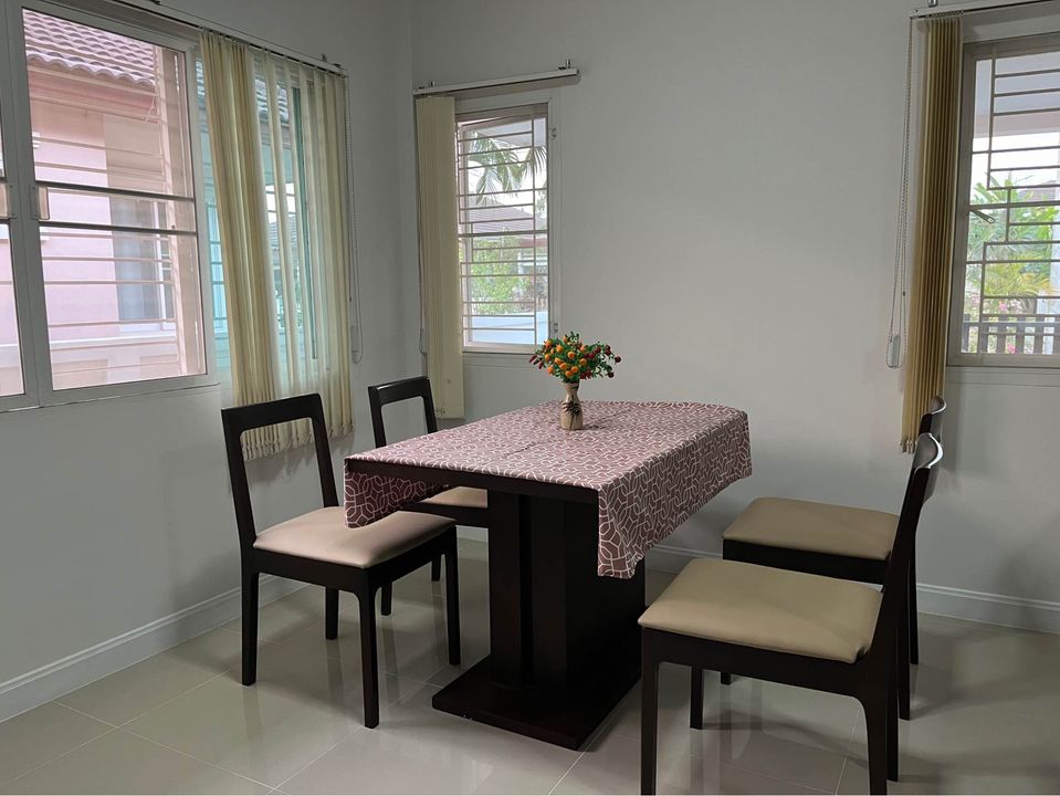 3 Bedroom House For Sale in San Phak Wan, Hang Dong, Chiang Mai - Image 3