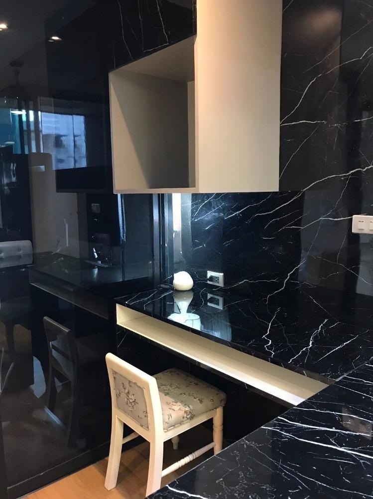2 Bedroom Condo For Sale in Maha Phruettharam, Bang Rak, Bangkok - Image 7