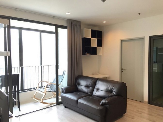 2 Bedroom Condo For Sale in Huai Khwang, Huai Khwang, Bangkok - Image 1