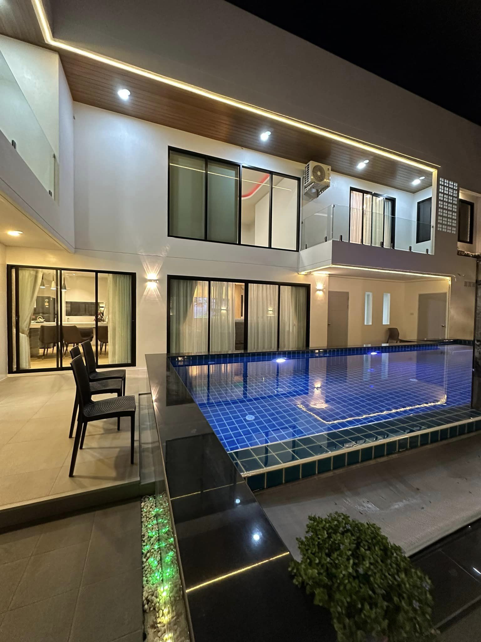 4 Bedroom House For Sale in San Phak Wan, Hang Dong, Chiang Mai - Image 19