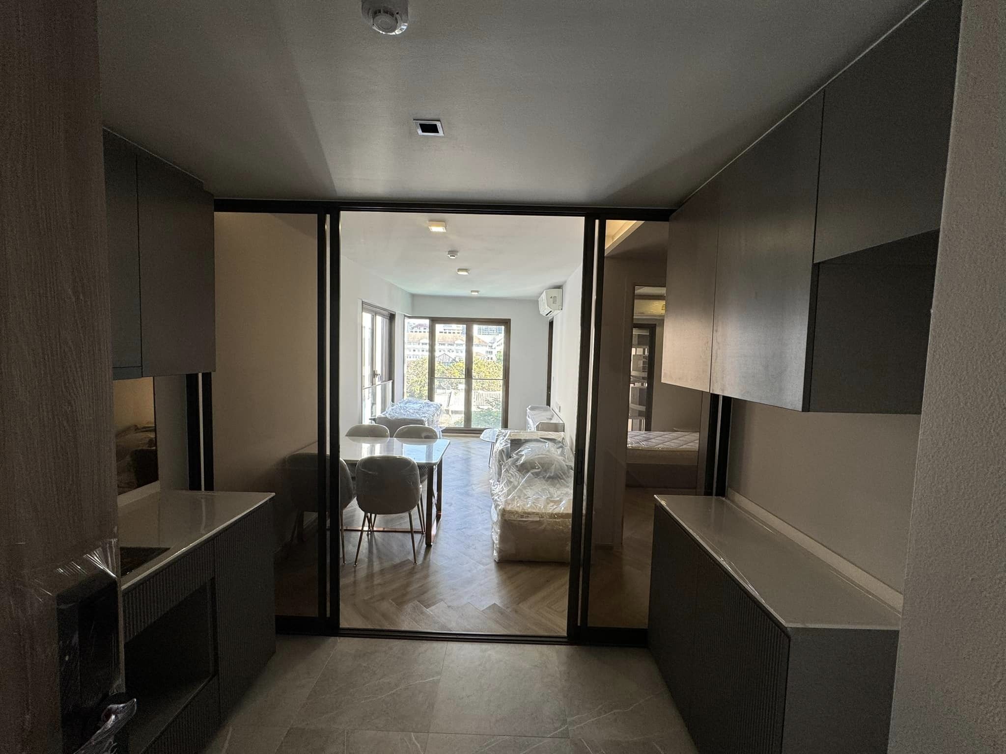 2 ห้องนอน คอนโด สำหรับขาย ใน บางกะปิ, ห้วยขวาง, กรุงเทพมหานคร - Image 3