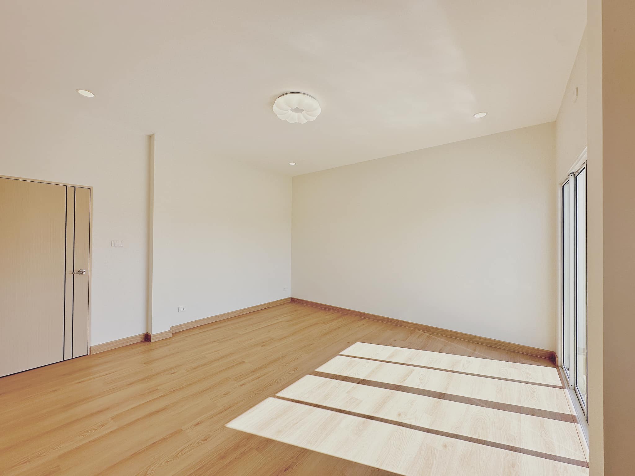 4 Bedroom House For Sale in Hang Dong, Hang Dong, Chiang Mai - Image 22