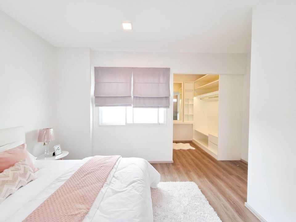 Land and Houses Park San Sai - Image 15