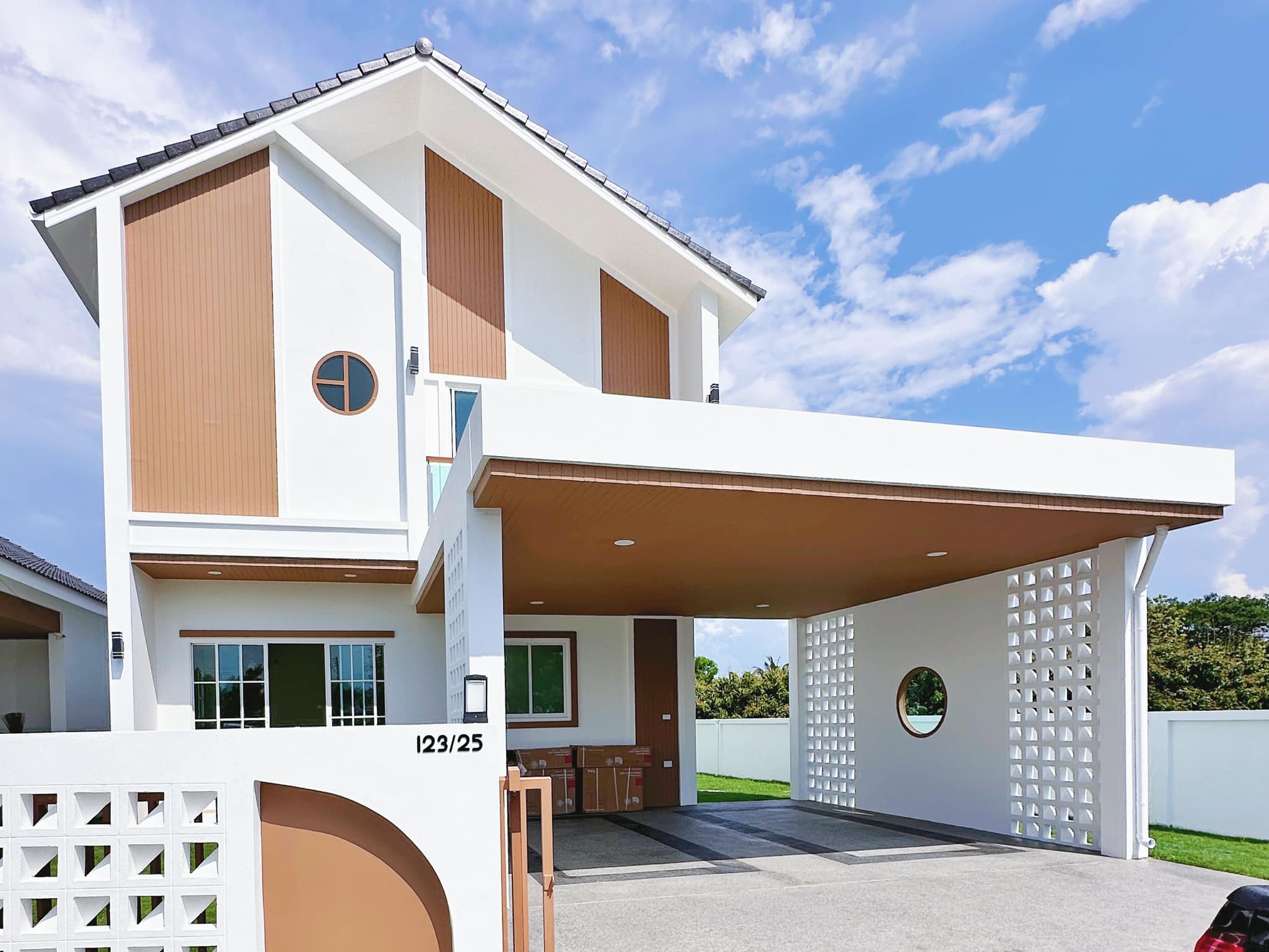 4 Bedroom House For Sale in Hang Dong, Hang Dong, Chiang Mai - Image 1