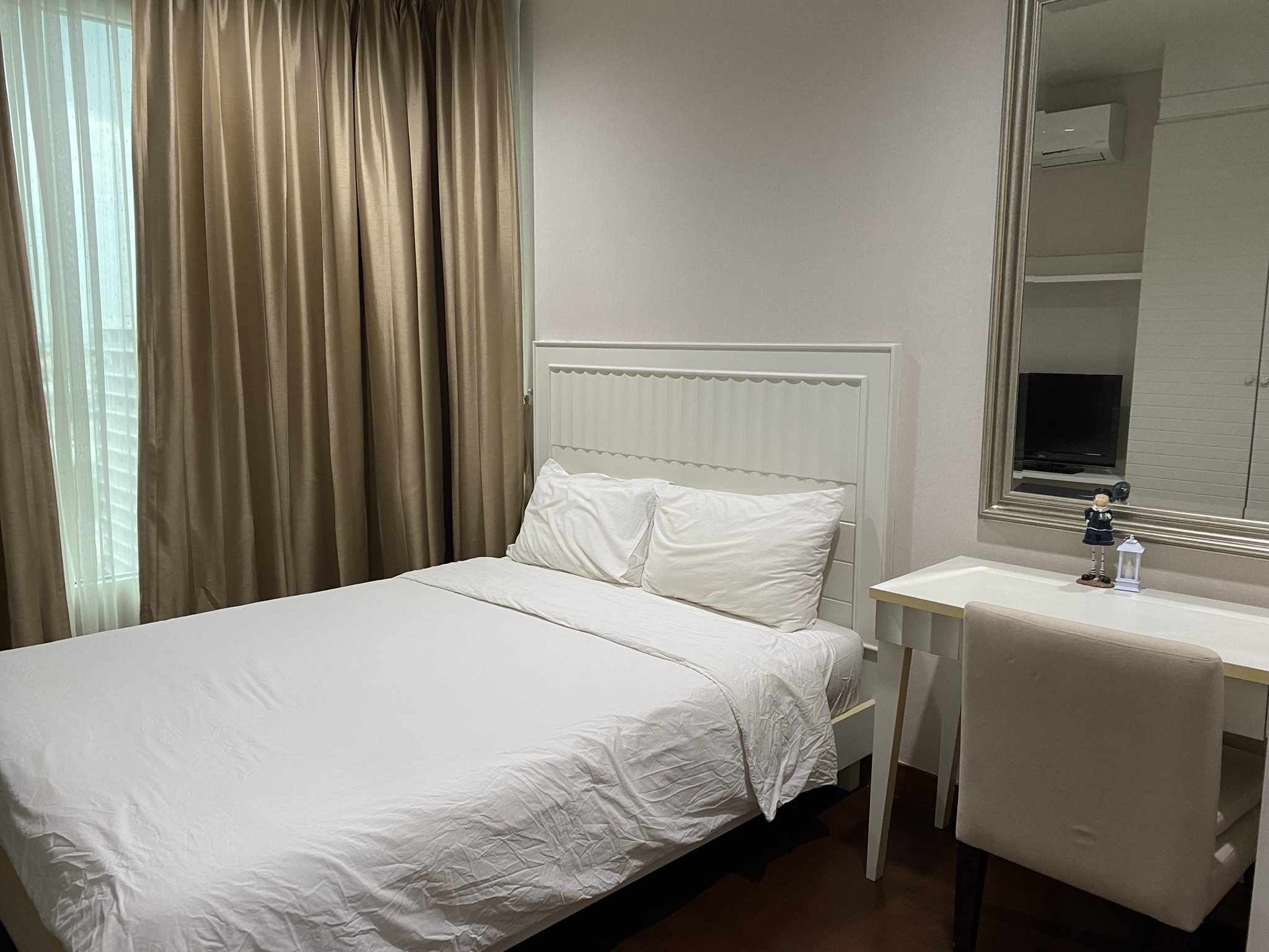 Ivy Thonglor 23 - Image 6
