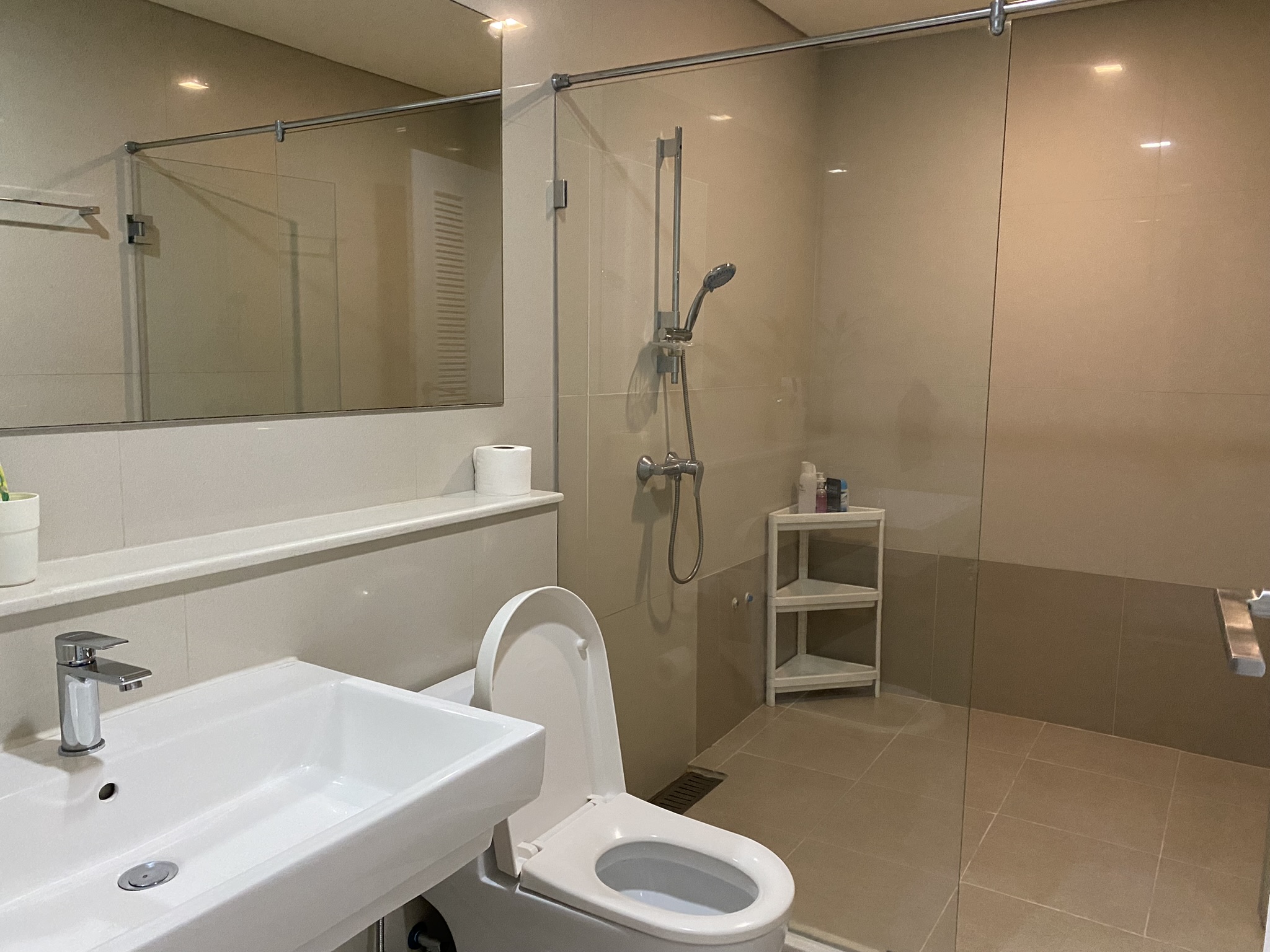Ivy Thonglor 23 - Image 7