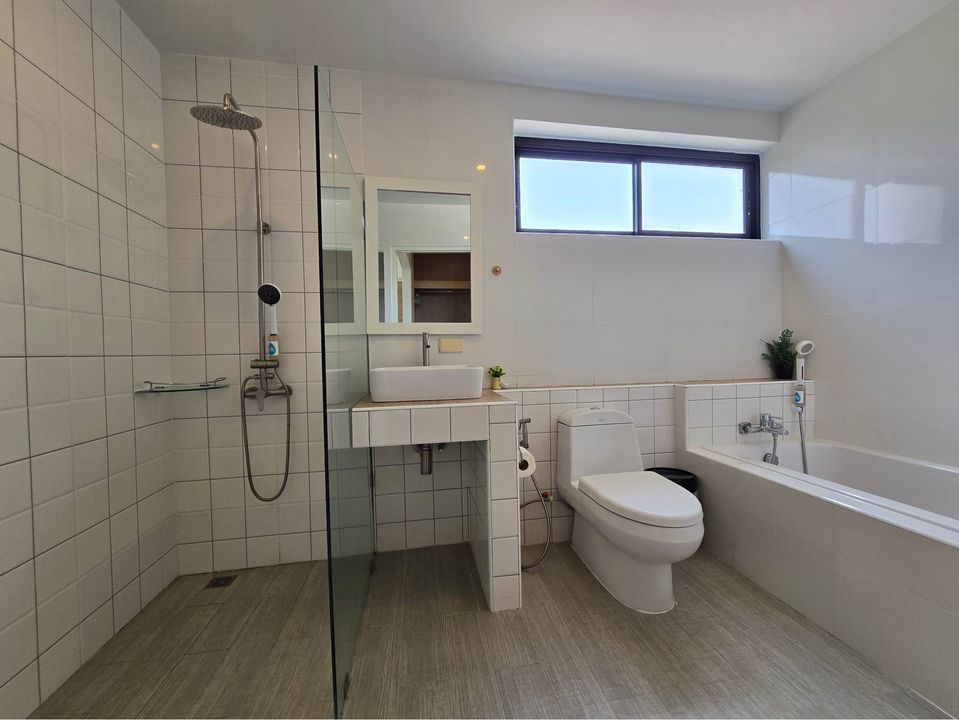 4 Bedroom House For Sale in Pa Daet, Mueang Chiang Mai, Chiang Mai - Image 16