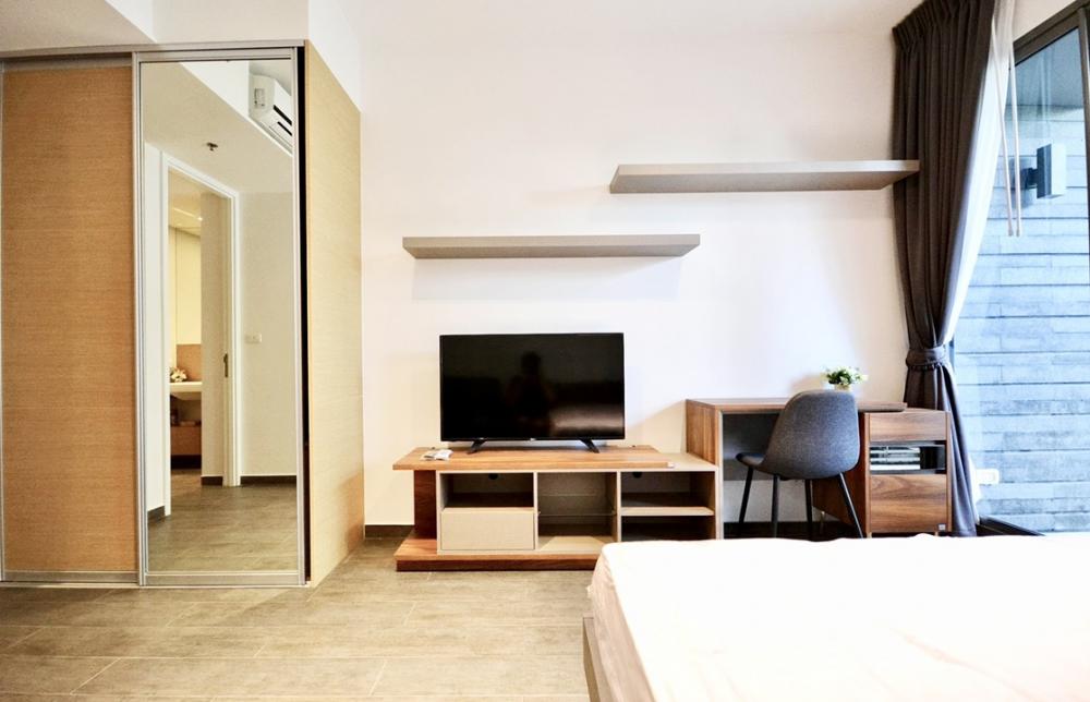 1 Bedroom Condo For Sale in Phra Khanong Nuea, Vadhana, Bangkok - Image 5