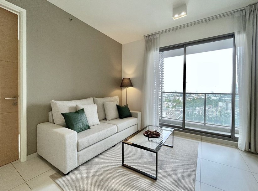 1 Bedroom Condo For Sale in Phra Khanong Nuea, Vadhana, Bangkok - Image 1