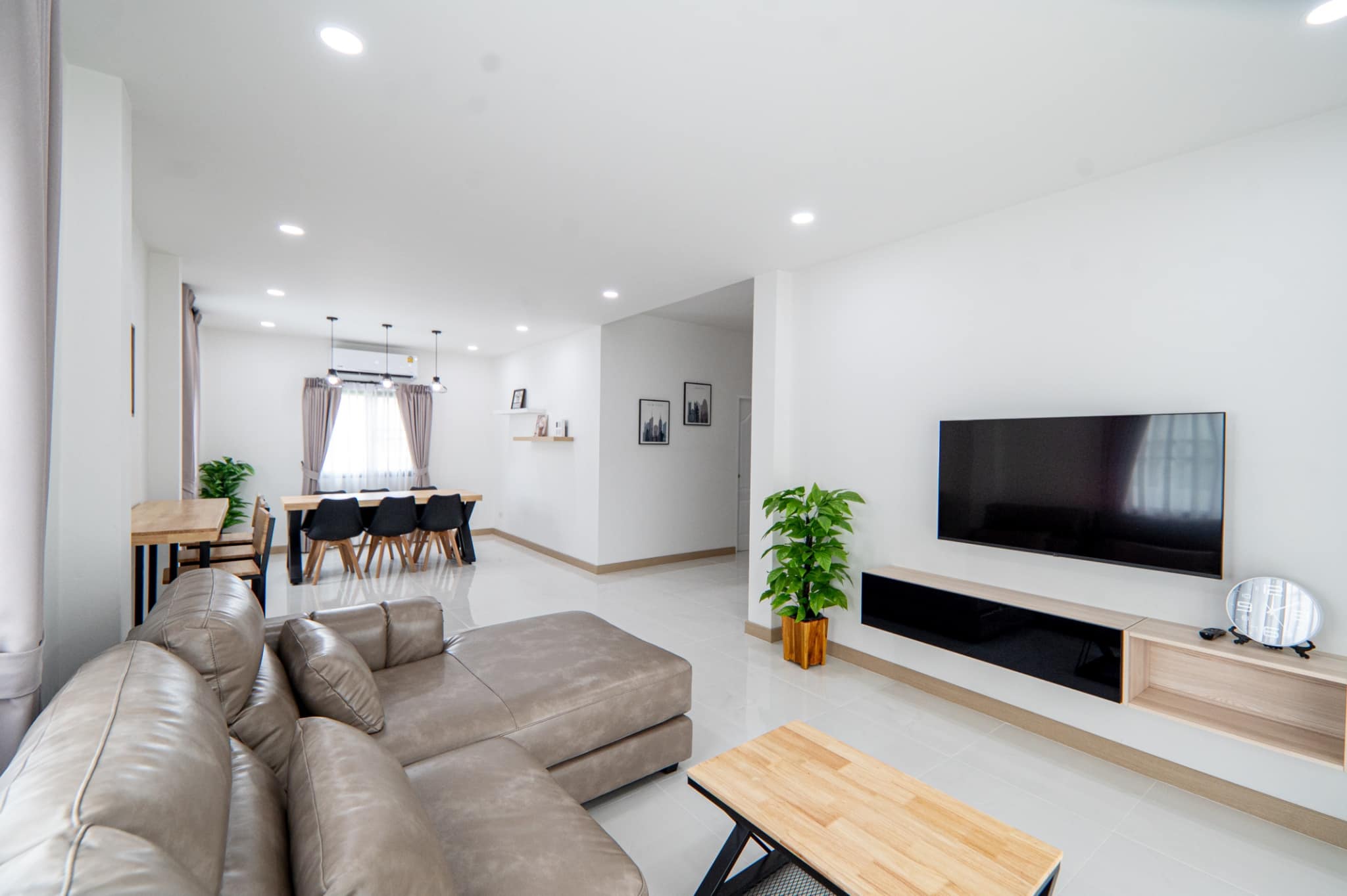 5 Bedroom House For Sale in Hang Dong, Hang Dong, Chiang Mai - Image 2