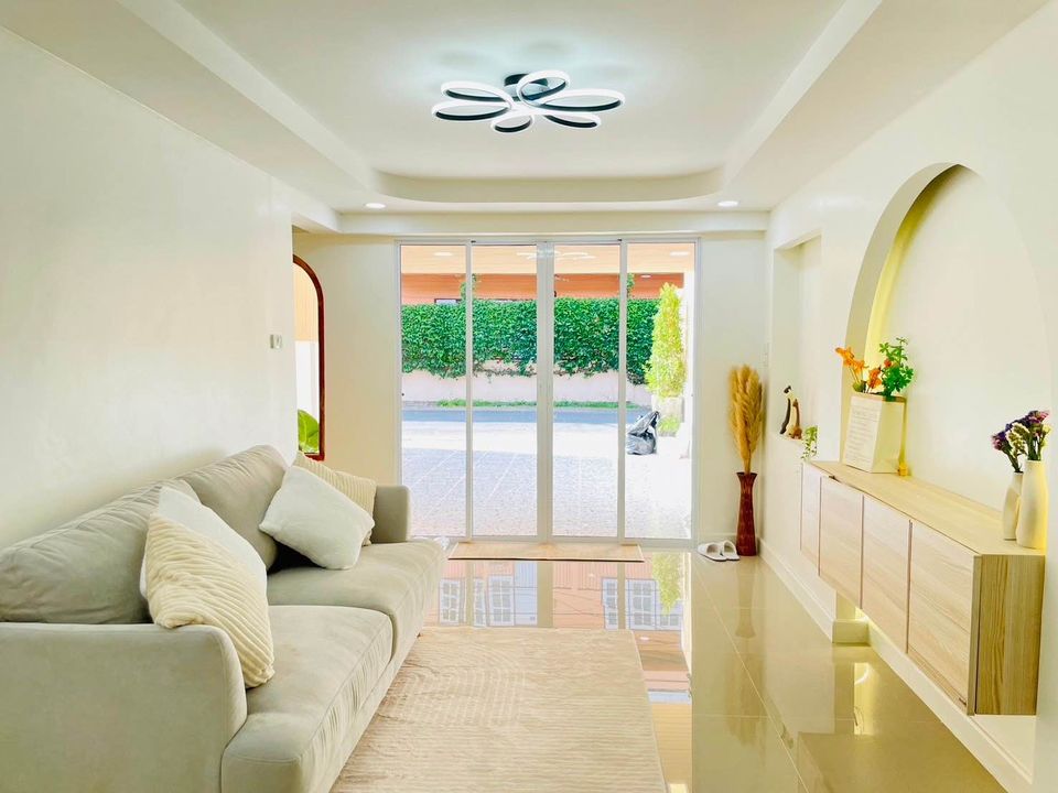 3 ห้องนอน ทาวน์เฮาส์ สำหรับขาย ใน ช้างเผือก, เมืองเชียงใหม่, เชียงใหม่ - Image 2