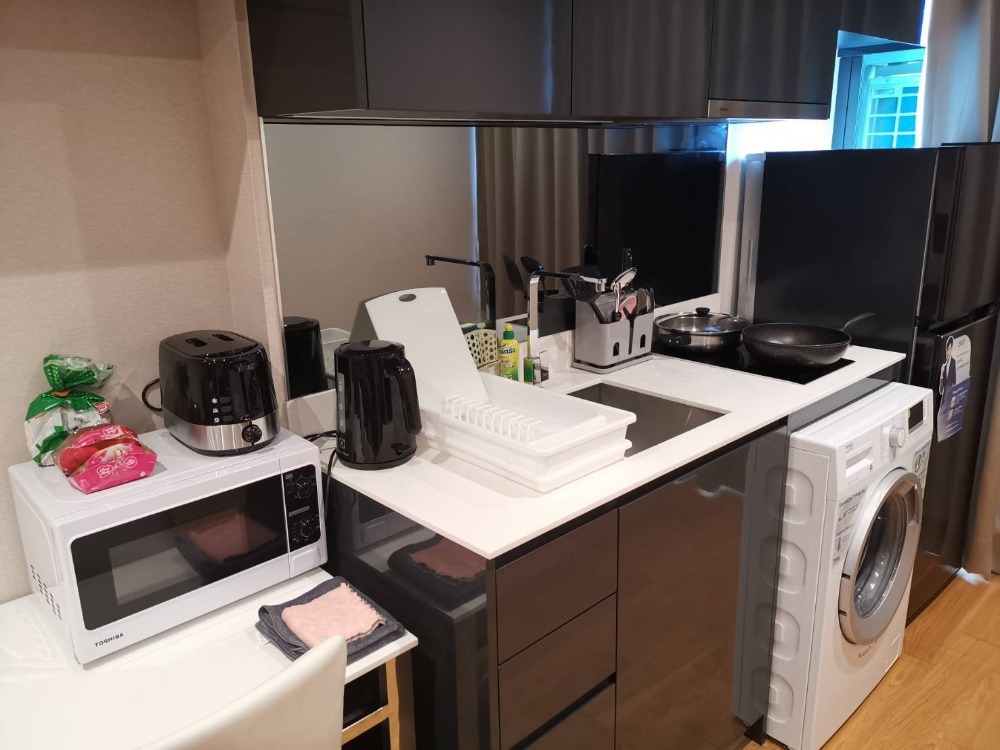 2 Bedroom Condo For Sale in Maha Phruettharam, Bang Rak, Bangkok - Image 3