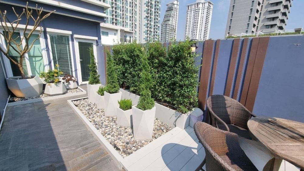 3 Bedroom Townhouse  in Khlong Tan Nuea, Vadhana, Bangkok - Image 3