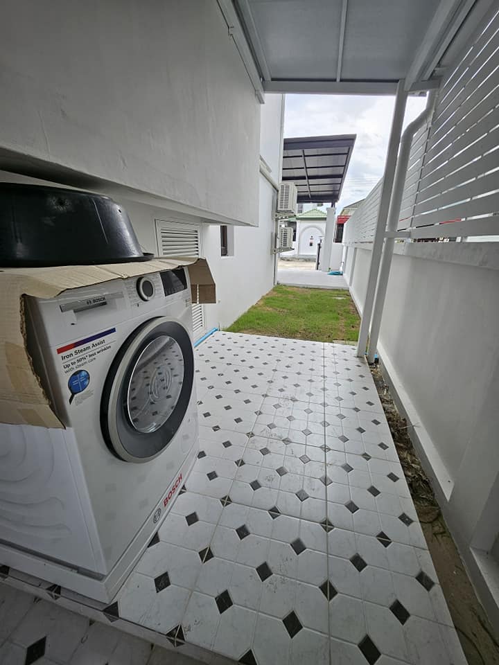 Green Valley Condo - Image 9