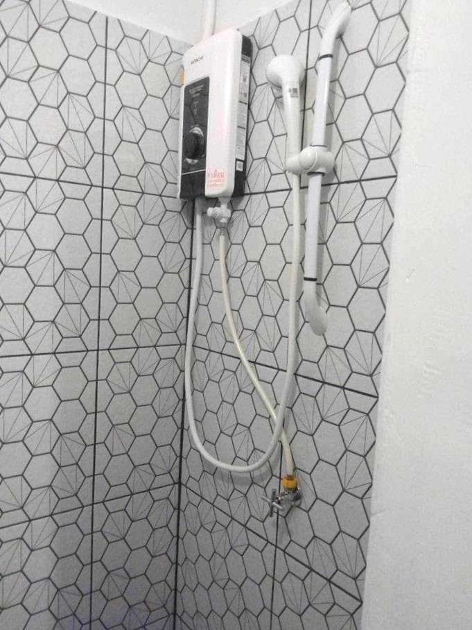 103 Condominium 2 (Soi 12) - Image 6