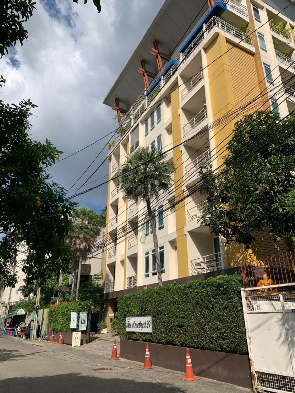 The Amethyst 39 Condominium - Image 6