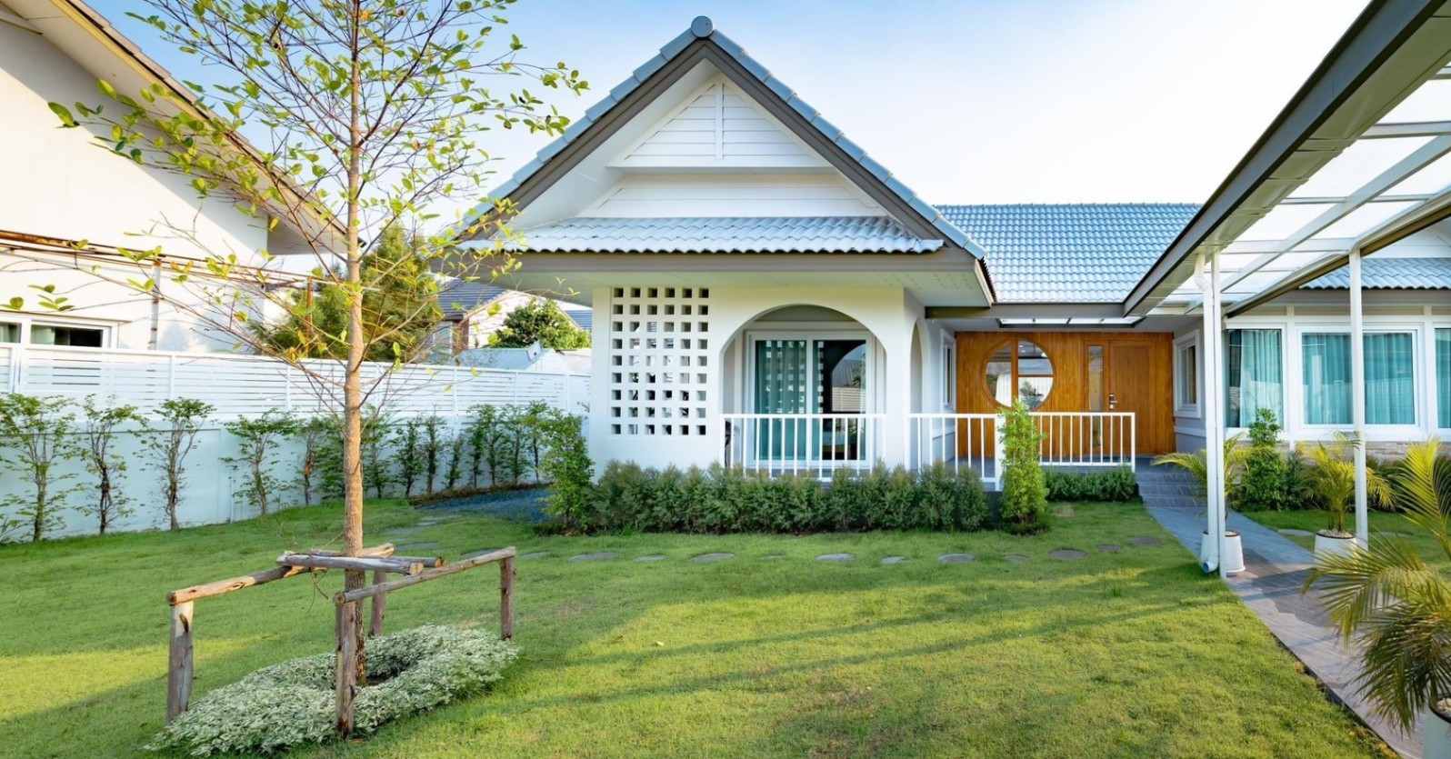 Baan Thanakit - Image 11