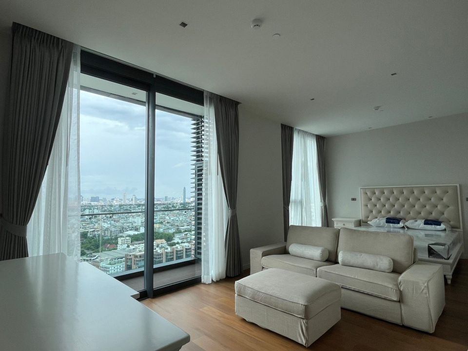 3 Bedroom Condo For Sale in Bang Khlo, Bang Kho Laem, Bangkok - Image 2