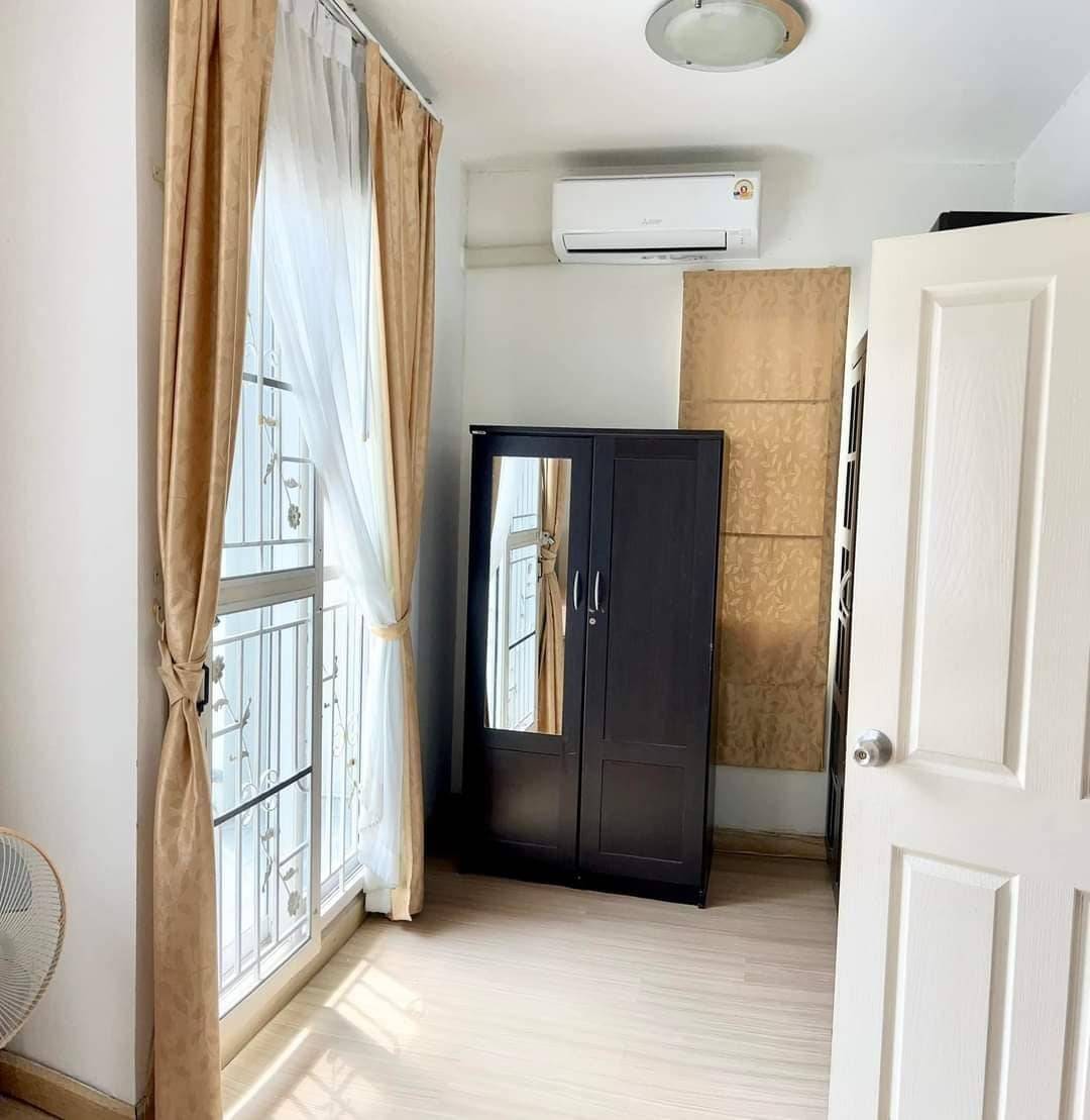 3 ห้องนอน ทาวน์เฮาส์ สำหรับเช่า ใน บางแก้ว, บางพลี, สมุทรปราการ - Image 5