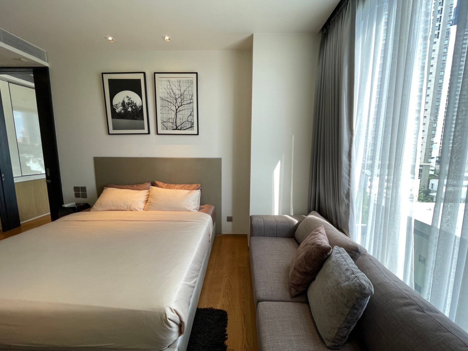 Beatniq Sukhumvit 32 - Image 11