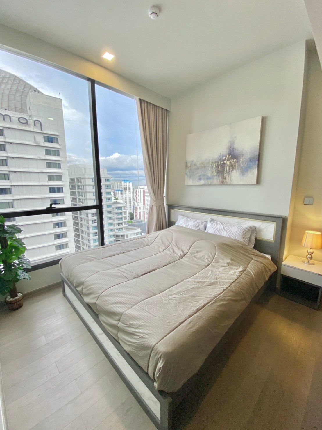 CELES ASOK - Image 2