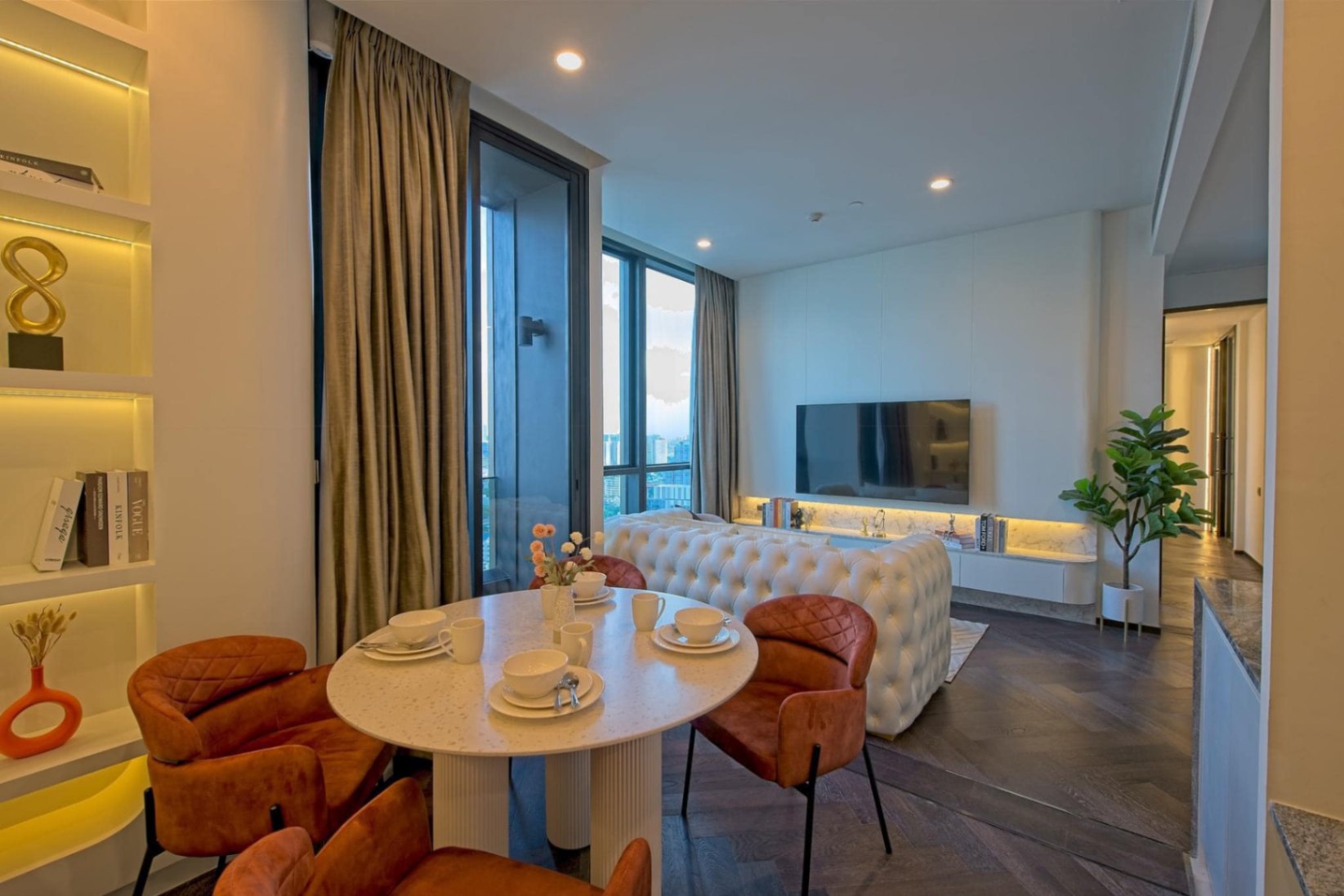 THE ESSE Sukhumvit 36 - Image 2