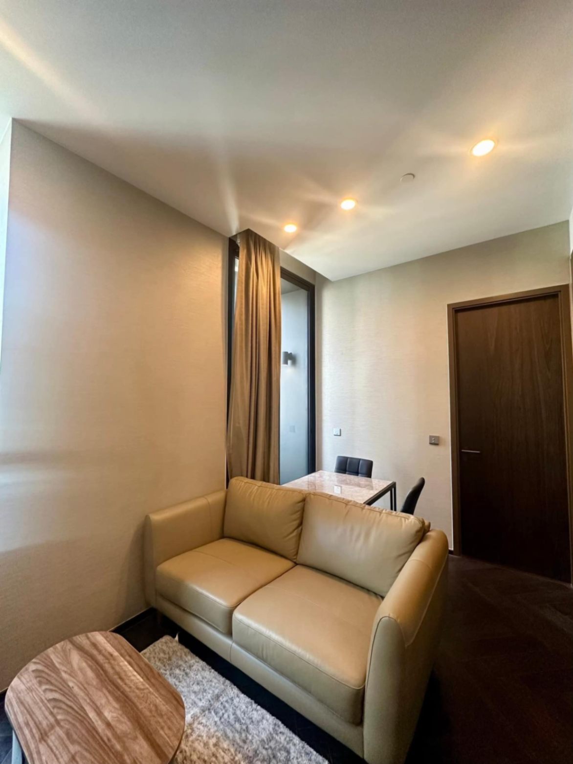 The ESSE Sukhumvit 36 - Image 4