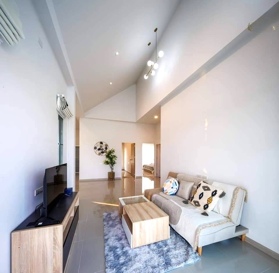 3 卧室 独立房屋  在  - Image 2