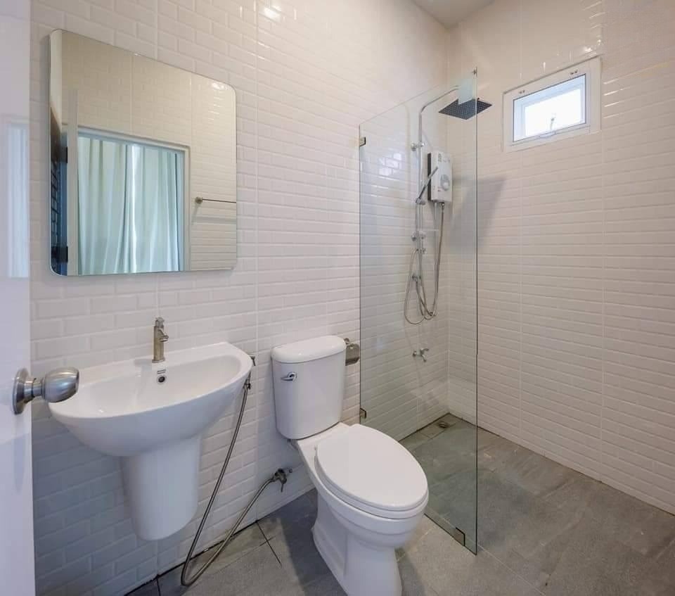 3 卧室 独立房屋  在  - Image 8