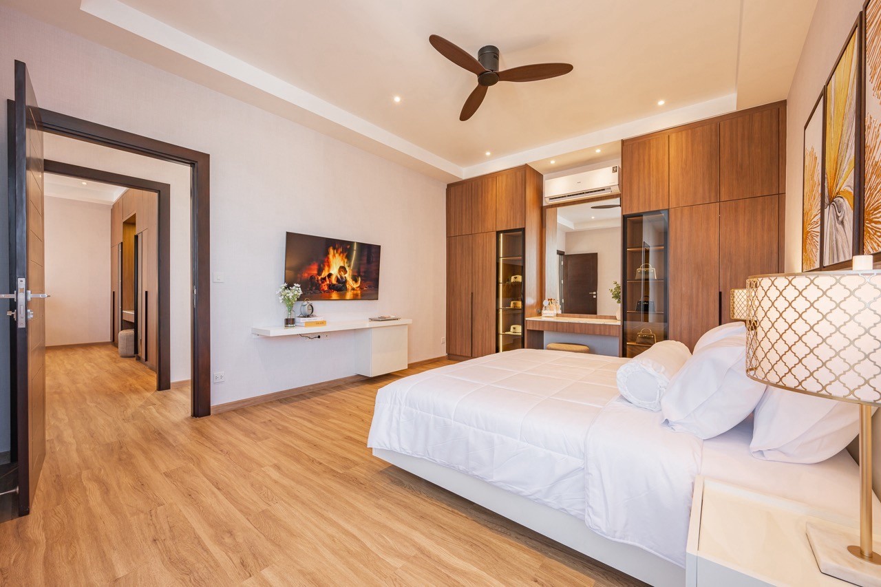 5 Bedroom House For Sale in Ban Waen, Hang Dong, Chiang Mai - Image 11