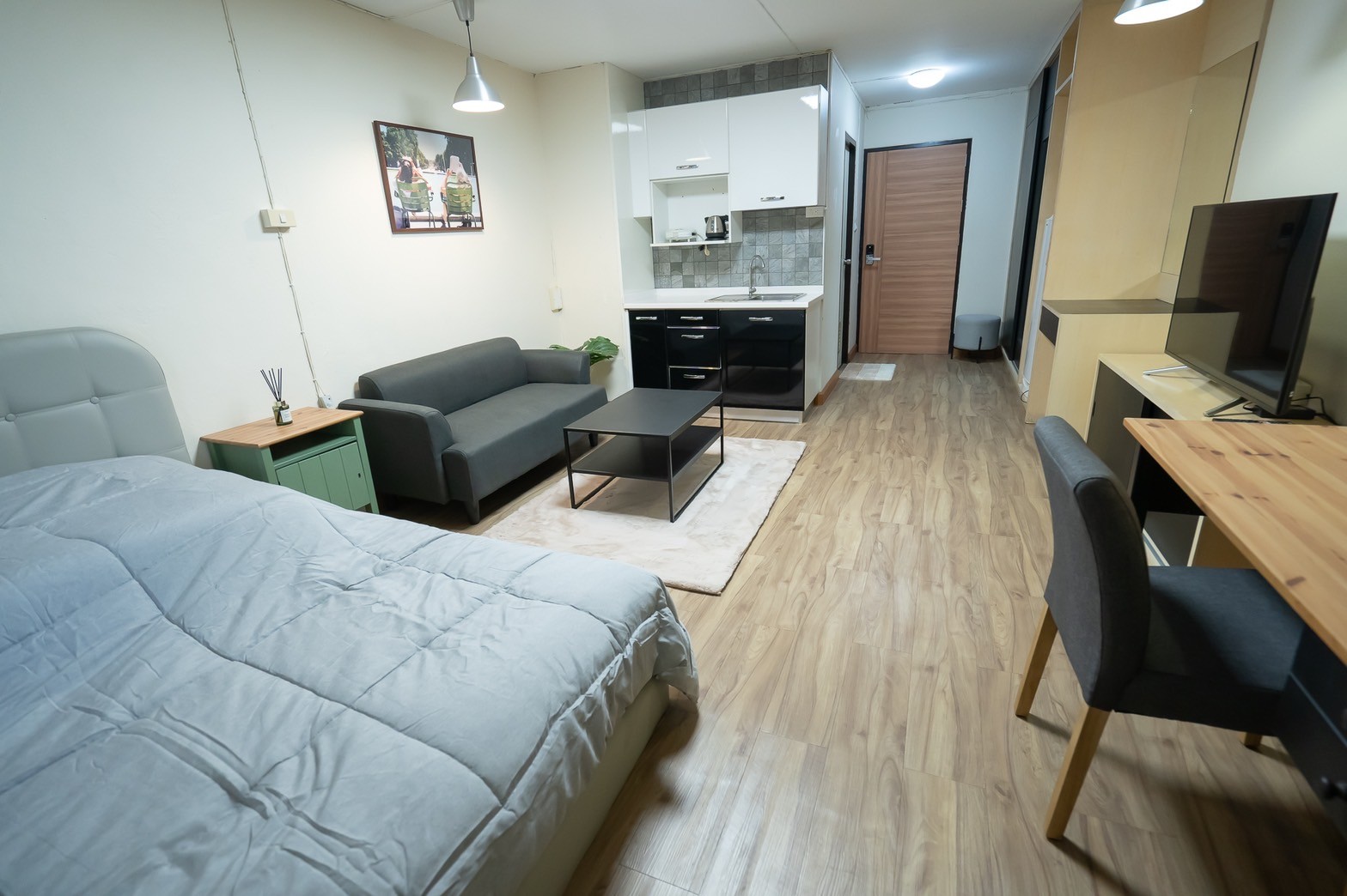 Hillside 3 Condo - Image 3