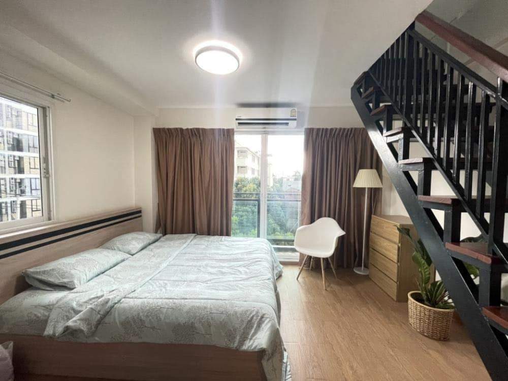 7 Bedroom Townhouse For Rent in Sam Sen Nok, Huai Khwang, Bangkok - Image 8