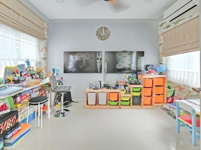 4 Bedroom House For Sale in Bang Chalong, Bang Phli, Samut Prakan - Image 10