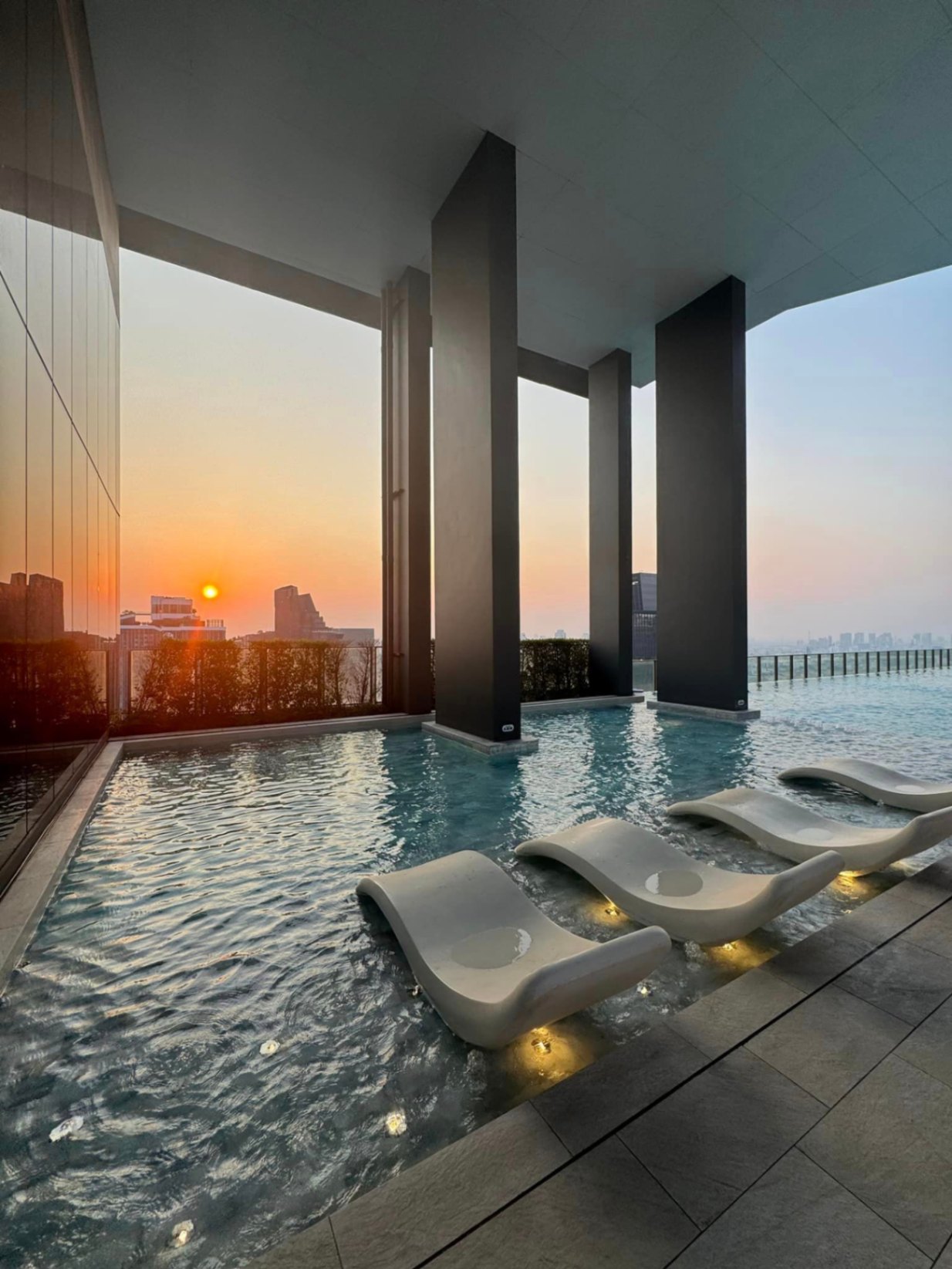 Ideo Rama 9 - Asoke - Image 7