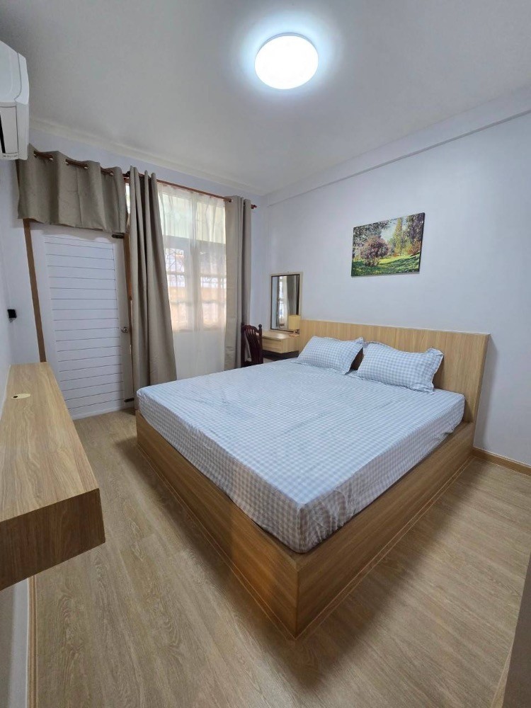 3 ห้องนอน ทาวน์เฮาส์  ใน บางจาก, พระโขนง, กรุงเทพมหานคร - Image 4