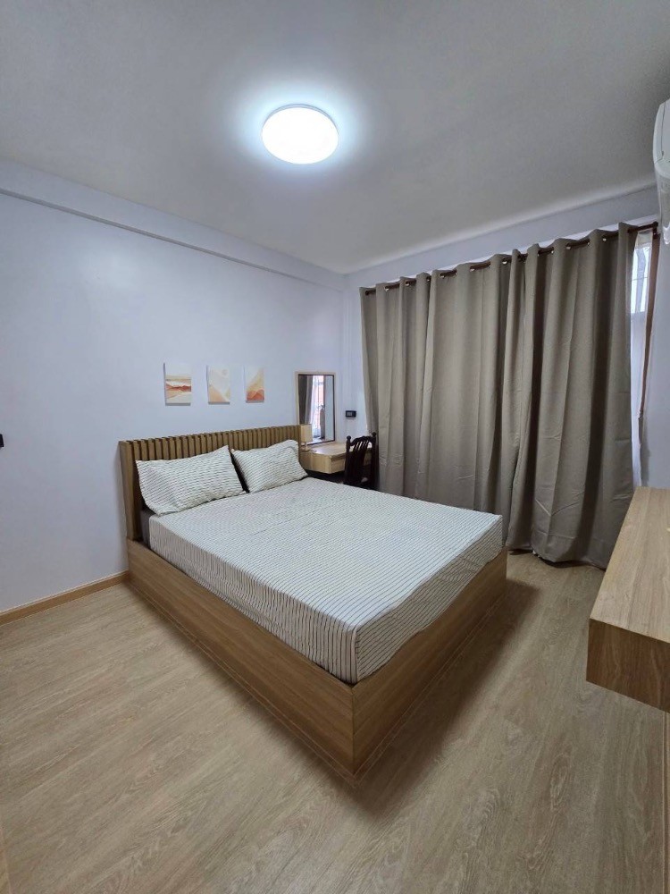 3 ห้องนอน ทาวน์เฮาส์  ใน บางจาก, พระโขนง, กรุงเทพมหานคร - Image 7