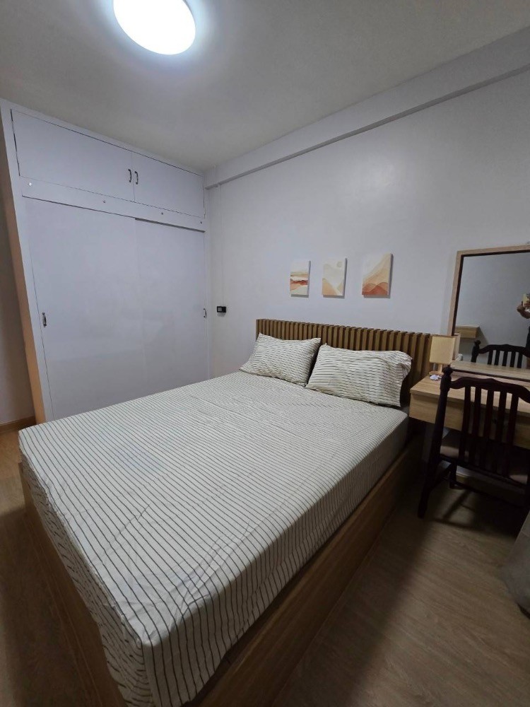 3 ห้องนอน ทาวน์เฮาส์  ใน บางจาก, พระโขนง, กรุงเทพมหานคร - Image 8