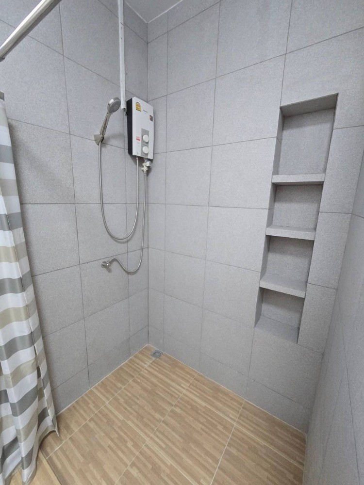 3 ห้องนอน ทาวน์เฮาส์  ใน บางจาก, พระโขนง, กรุงเทพมหานคร - Image 11