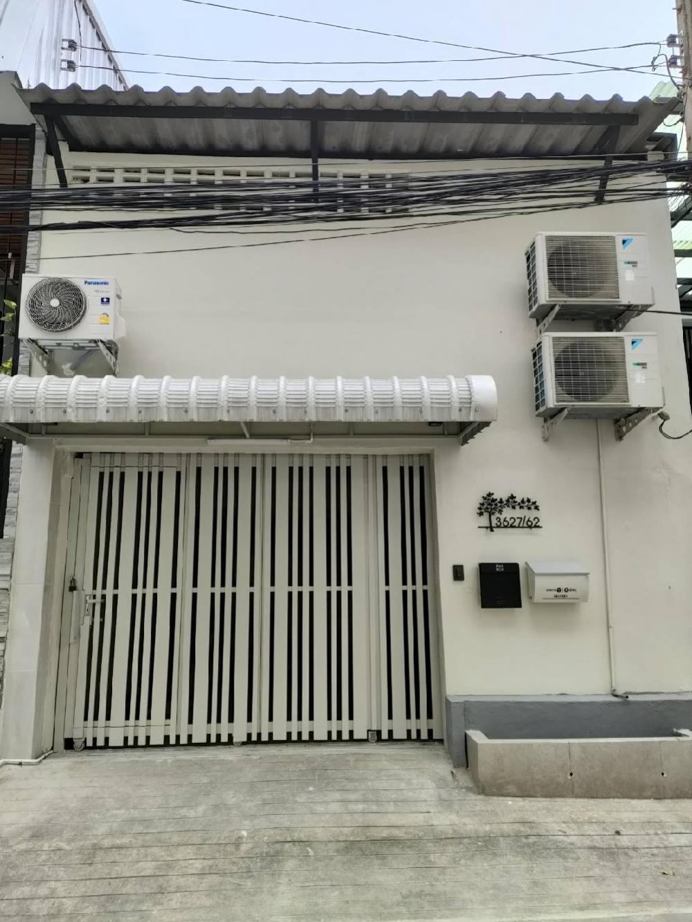 2 Bedroom Townhouse For Rent in Bang Khlo, Bang Kho Laem, Bangkok - Image 24