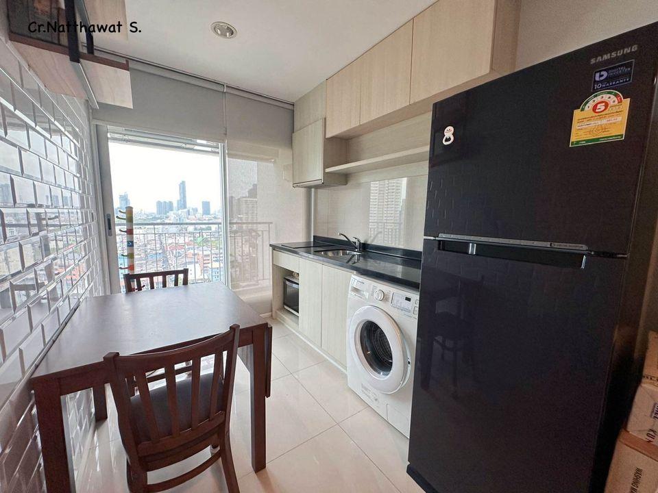 1 Bedroom Condo For Sale in Thung Mahamek, Sathon, Bangkok - Image 14
