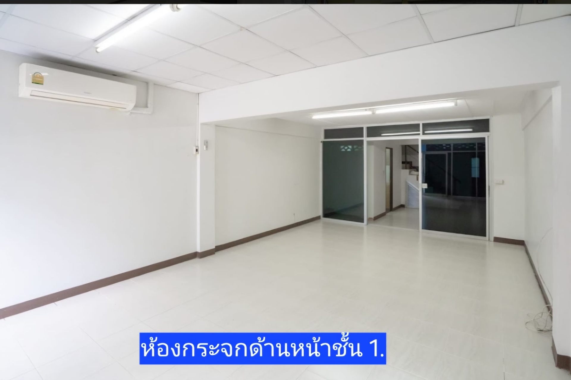  Retail Space For Sale in Khlong Sam Prawet, Lat Krabang, Bangkok - Image 2