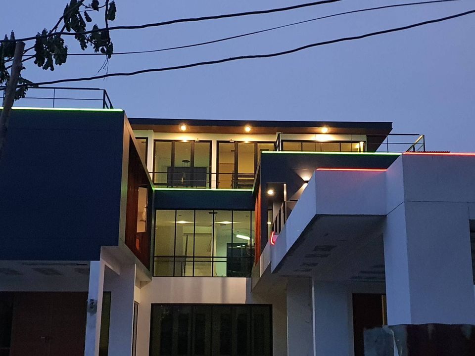 5 ห้องนอน บ้านเดี่ยว สำหรับขาย ใน บางจาก, พระโขนง, กรุงเทพมหานคร - Image 2