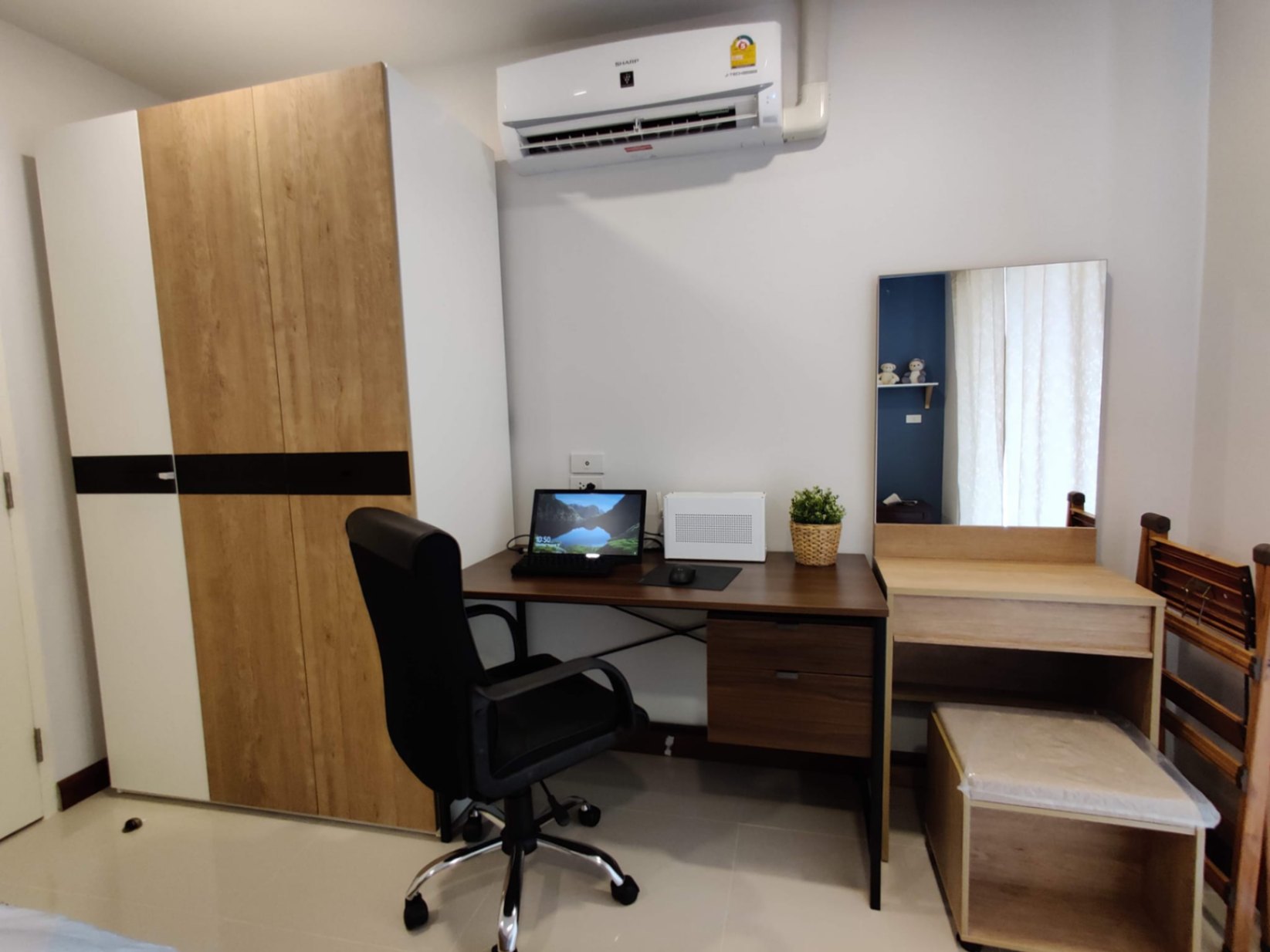 2 Bedroom Condo  in Huai Khwang, Huai Khwang, Bangkok - Image 10