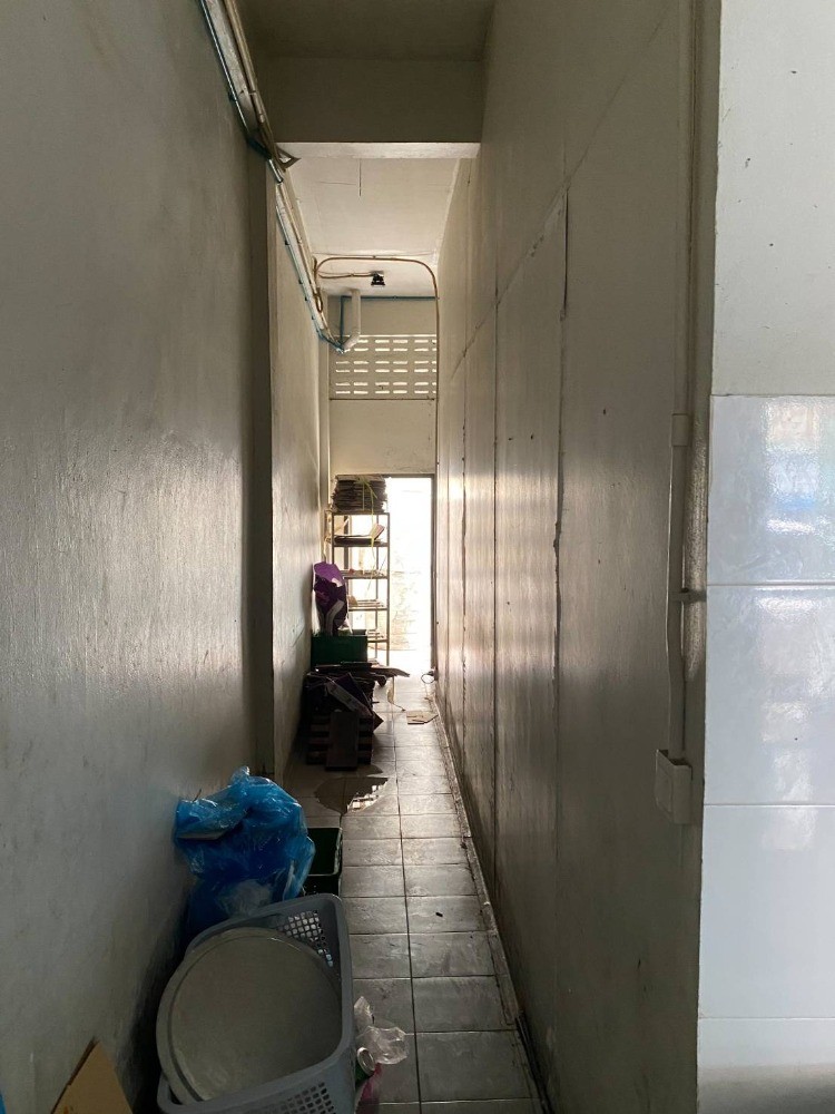  零售空间  在  - Image 25