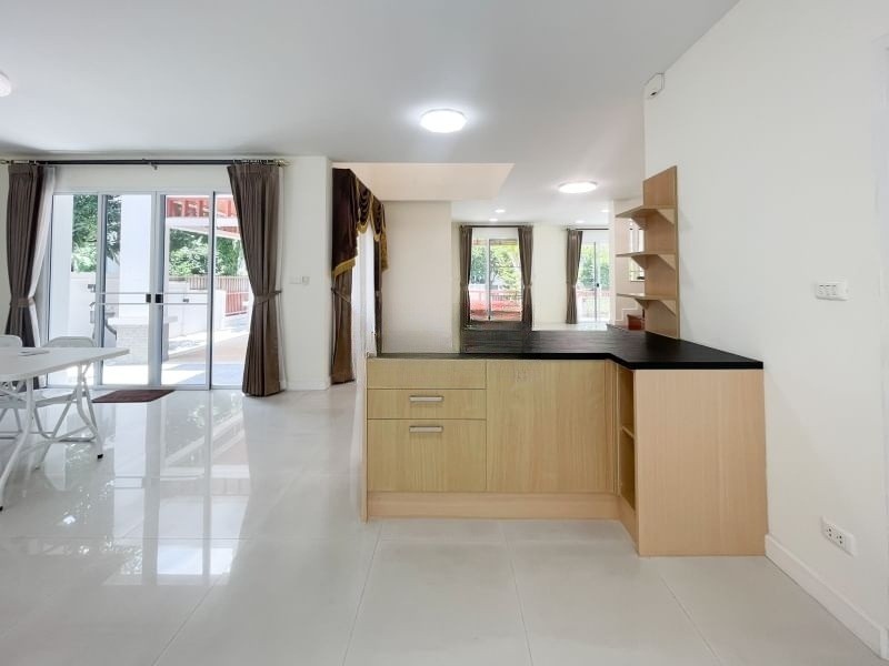 4 ห้องนอน บ้านเดี่ยว สำหรับขาย ใน ดอกไม้, ประเวศ, กรุงเทพมหานคร - Image 6