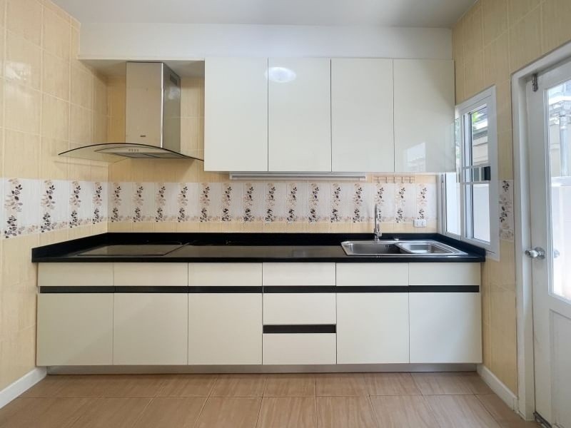 4 ห้องนอน บ้านเดี่ยว สำหรับขาย ใน ดอกไม้, ประเวศ, กรุงเทพมหานคร - Image 4